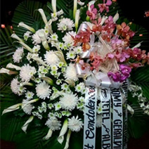 Funeral Wreath E